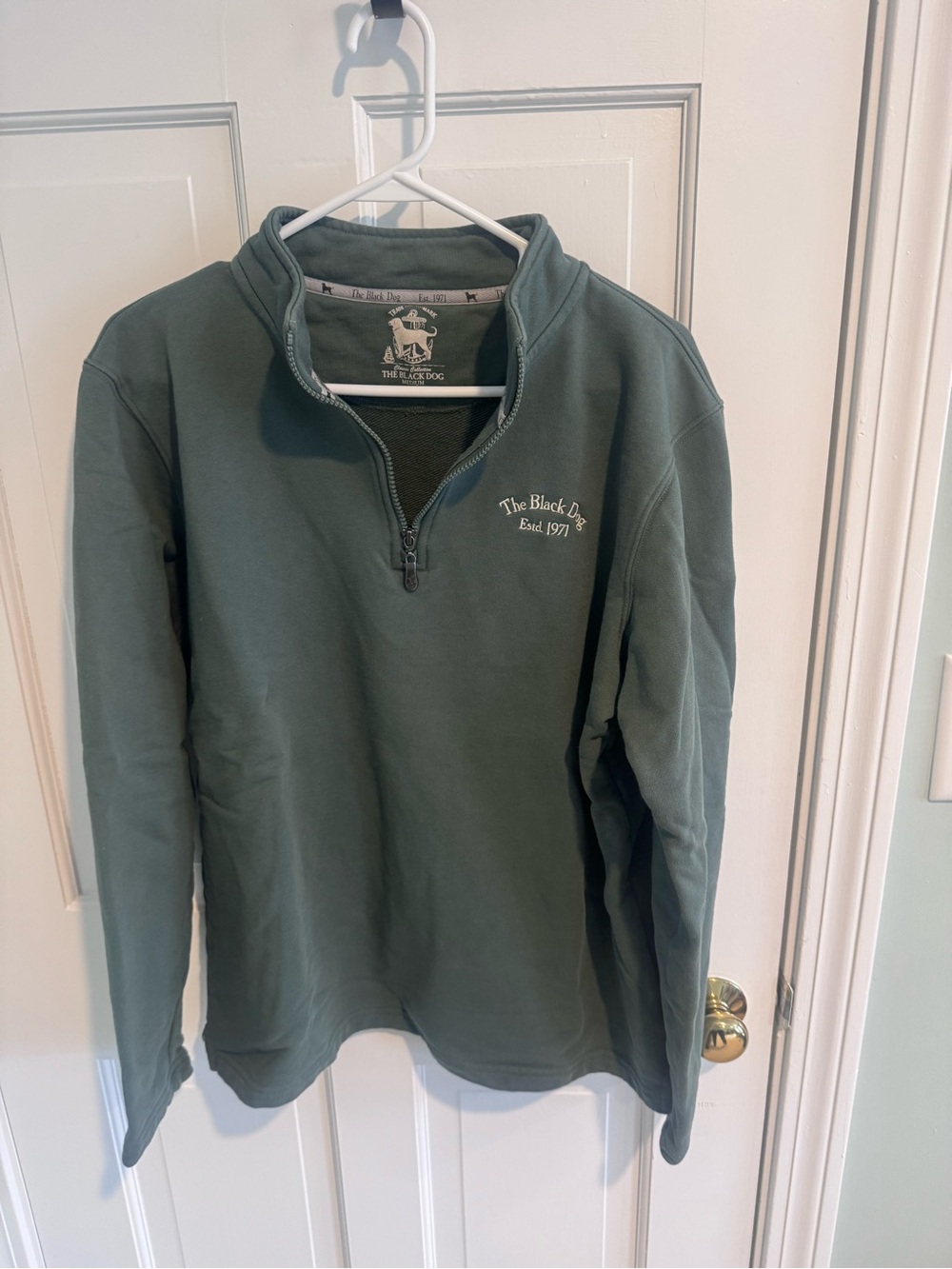 The Black Dog Men's Green Half-Zip Sweater